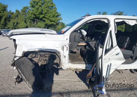 2015 Chevrolet Silverado 2500Hd Ltz from USA, damaged, VIN 1GC1KWE81FF501243